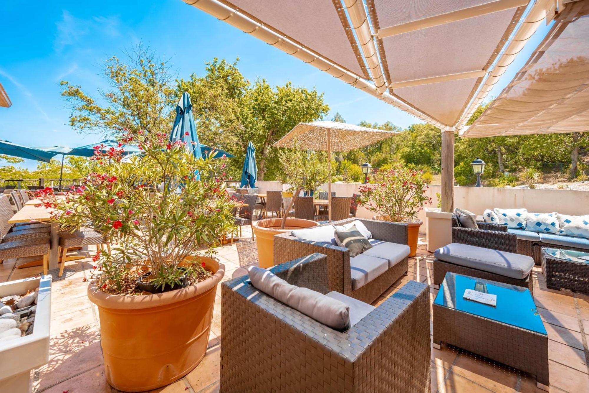 Residence Pierre & Vacances Les Restanques Du Golfe De Saint-Tropez Grimaud Exterior foto