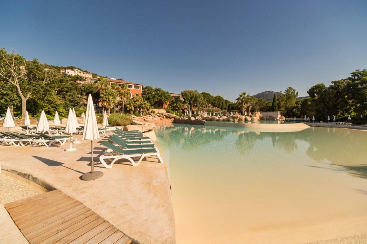 Residence Pierre & Vacances Les Restanques Du Golfe De Saint-Tropez Grimaud Exterior foto